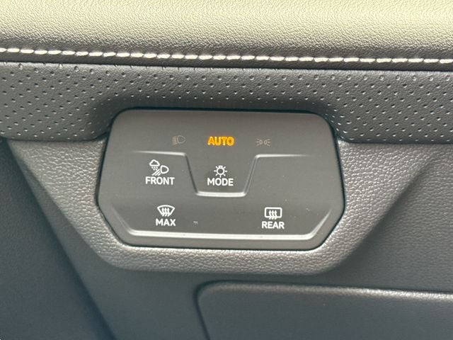 2026 Volkswagen Atlas Cross Sport 2.0T SEL