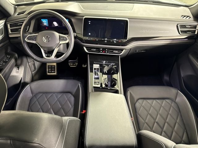 2025 Volkswagen Atlas Cross Sport 2.0T SEL Premium R-Line
