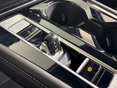 2025 Volkswagen Atlas Cross Sport 2.0T SEL Premium R-Line