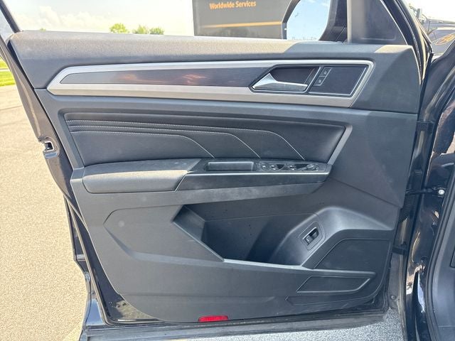 2020 Volkswagen Atlas Cross Sport 3.6L V6 SEL R-Line