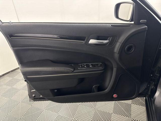 2018 Chrysler 300 300S