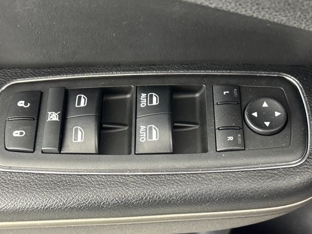 2018 Chrysler 300 300S