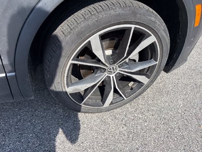 2023 Volkswagen Tiguan SEL R-Line