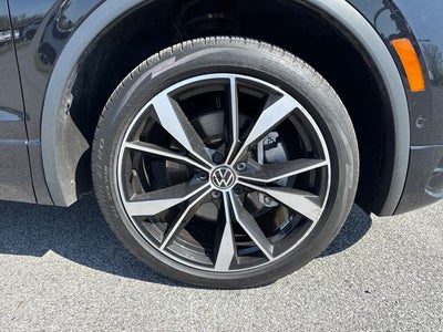 2023 Volkswagen Tiguan SEL R-Line