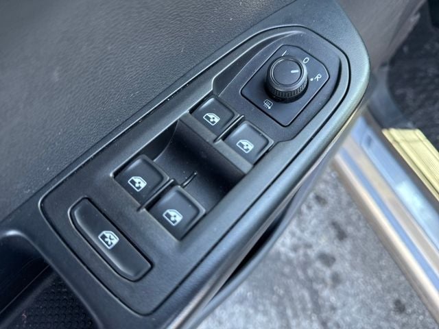 2024 Volkswagen Taos SEL