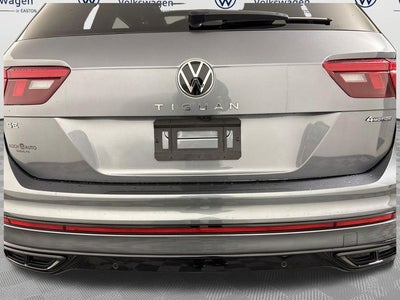 2024 Volkswagen Tiguan SE R-Line Black