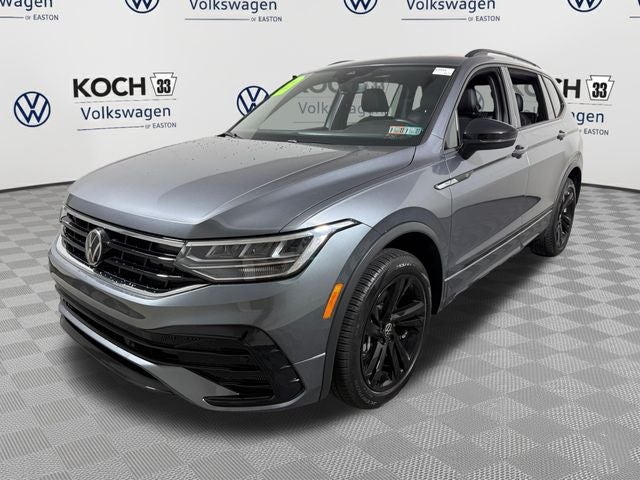 2024 Volkswagen Tiguan SE R-Line Black