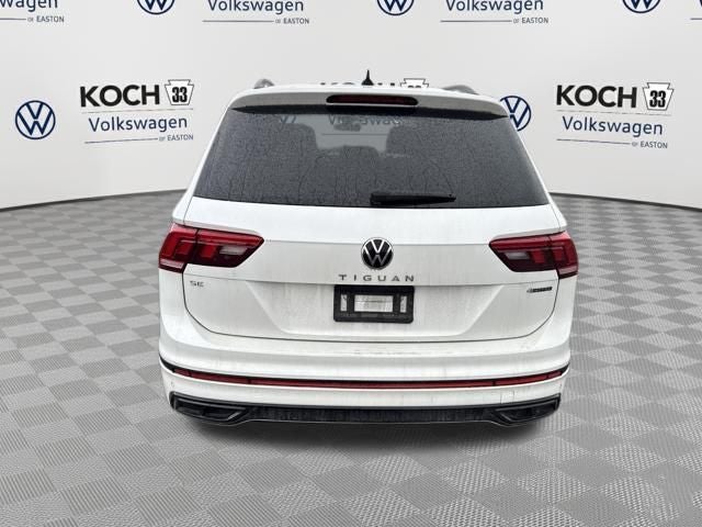 2022 Volkswagen Tiguan SE R-Line Black