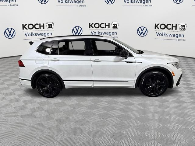 2024 Volkswagen Tiguan SE R-Line Black