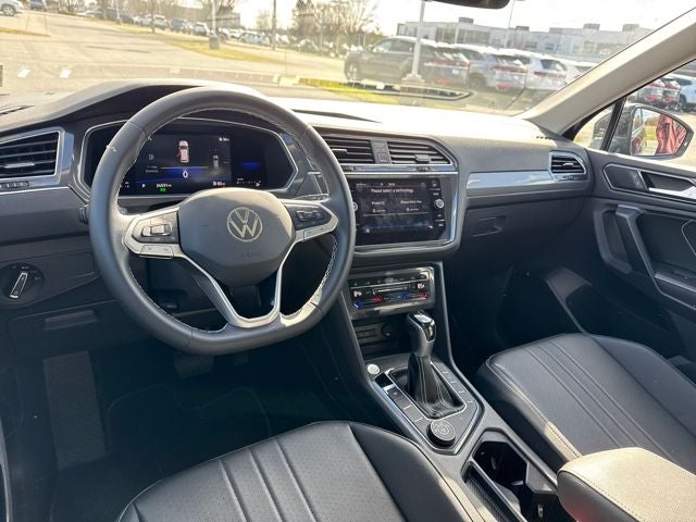 2023 Volkswagen Tiguan SE