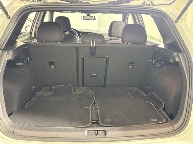 2021 Volkswagen Golf GTI S