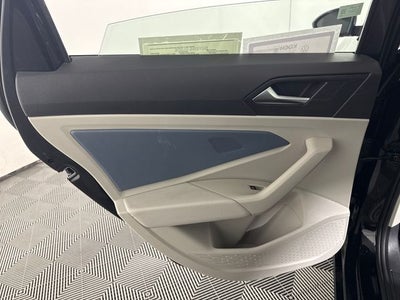 2025 Volkswagen Jetta SE
