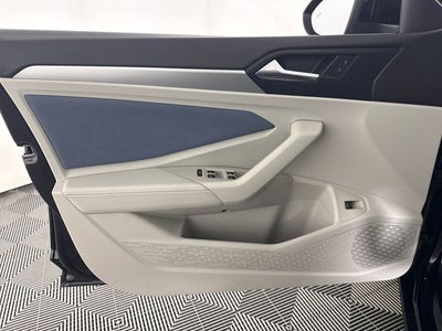 2025 Volkswagen Jetta SE