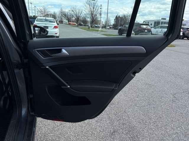 2015 Volkswagen Golf SportWagen TSI SE