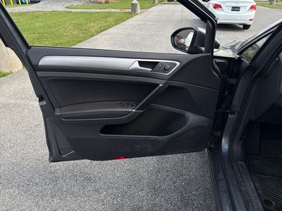 2015 Volkswagen Golf SportWagen TSI SE