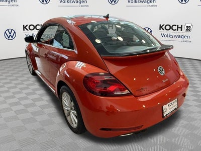 2019 Volkswagen Beetle SE