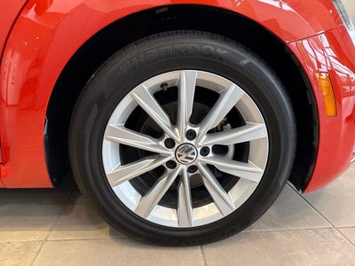 2019 Volkswagen Beetle SE