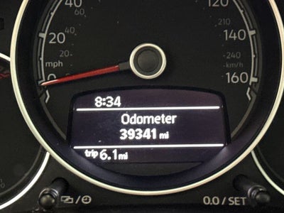 2019 Volkswagen Beetle SE