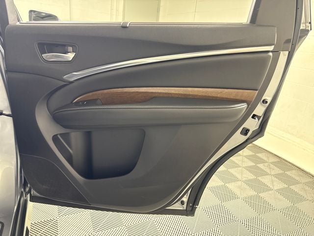 2017 Acura MDX w/Advance Pkg