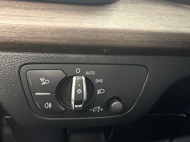 2023 Audi Q5 S line Premium