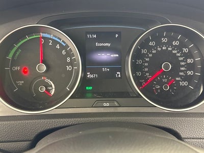 2016 Volkswagen e-Golf SE