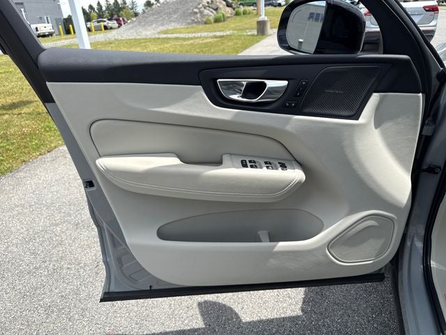 2025 Volvo XC60 Ultra