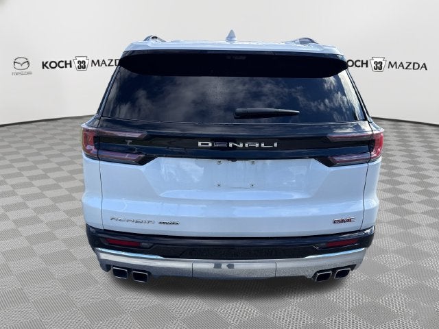 2024 GMC Acadia Denali