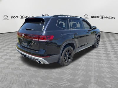 2024 Volkswagen Atlas 2.0T Peak Edition SE w/Technology