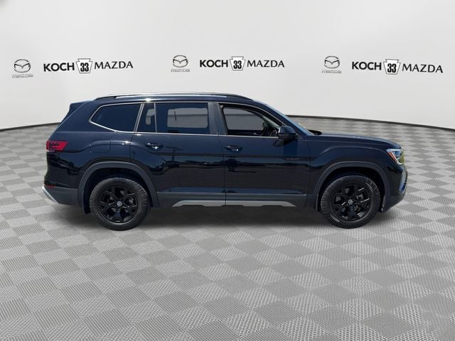 2024 Volkswagen Atlas 2.0T Peak Edition SE w/Technology