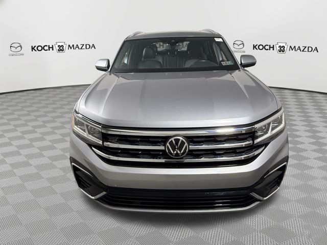 2022 Volkswagen Atlas Cross Sport 2.0T SEL R-Line