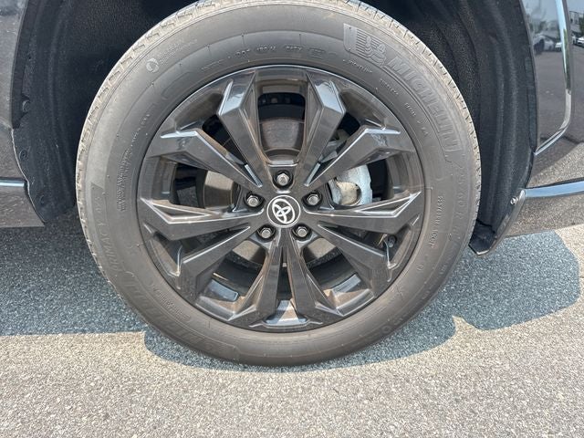2024 Toyota RAV4 Hybrid SE