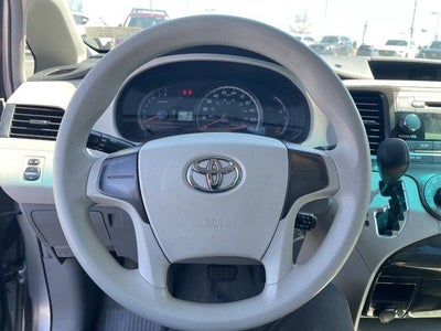 2012 Toyota Sienna Base 7 Passenger
