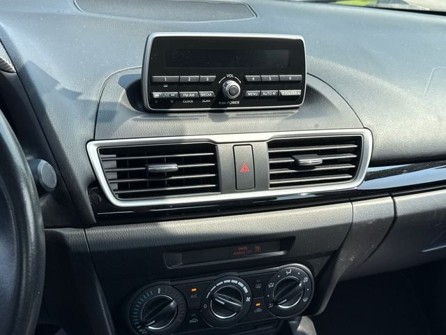 2014 Mazda Mazda3 i Touring