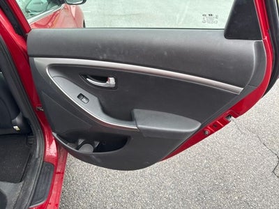 2017 Hyundai Elantra GT Base