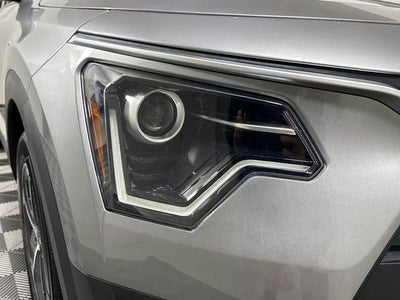 2023 Kia Niro LX