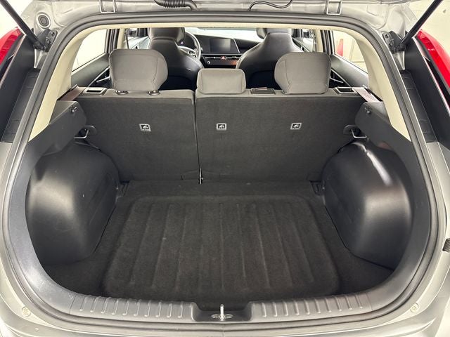 2023 Kia Niro LX
