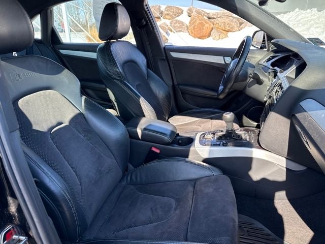 2010 Audi A4 2.0T Prestige quattro