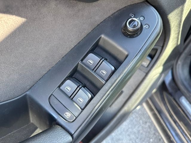 2010 Audi A4 2.0T Prestige quattro