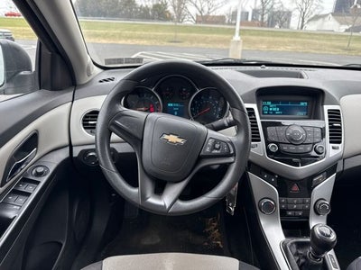 2013 Chevrolet Cruze LS