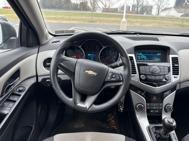 2013 Chevrolet Cruze LS