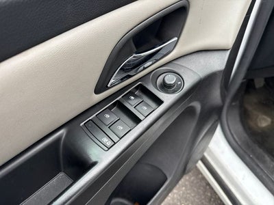 2013 Chevrolet Cruze LS