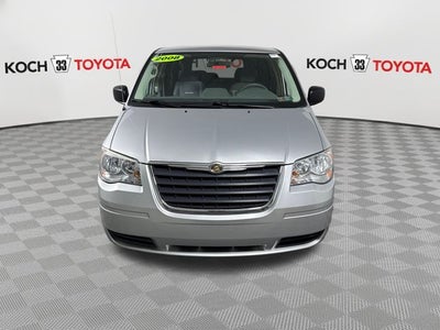 2008 Chrysler Town & Country LX