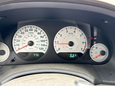 2005 Chrysler Town & Country Touring