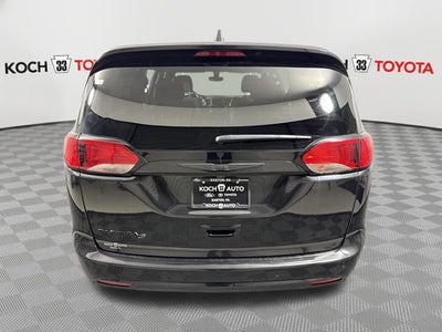 2020 Chrysler Pacifica Touring