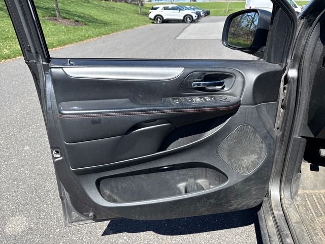 2016 Dodge Grand Caravan R/T