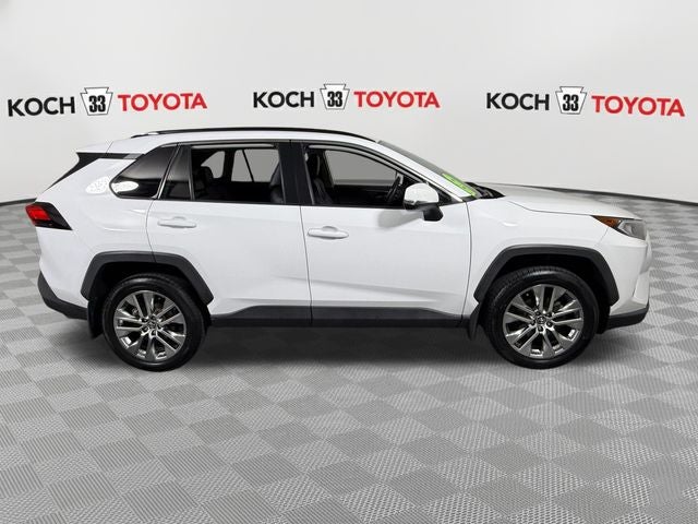 2020 Toyota RAV4 XLE Premium