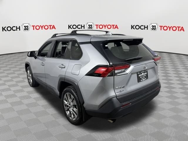 2020 Toyota RAV4 XLE Premium