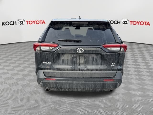 2023 Toyota RAV4 LE