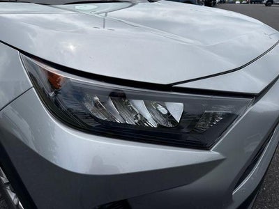 2022 Toyota RAV4 Hybrid LE