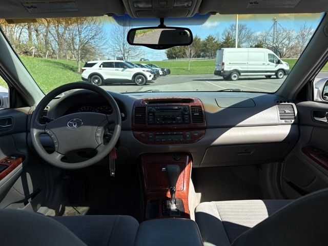 2005 Toyota Camry XLE